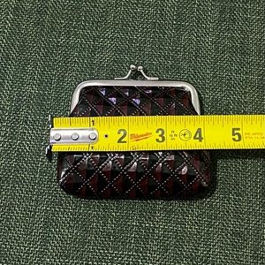 Lightweight coin purse/wallet